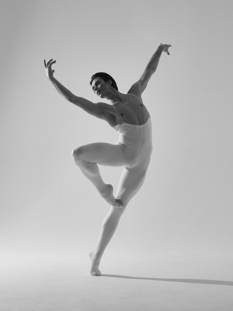 balletmen_02.jpg